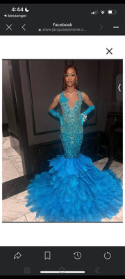 Opulent Elegance: Crystal-Adorned Aqua Feather Prom Dresses 2024