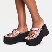 Womens Platform Slippers Summer Rivets Diamond Punk Style Ladies Sandals Outer Wear Light High Heels Beach Female Shoes