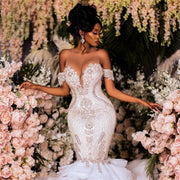 Sexy Mermaid Wedding Dresses 2023 Exquisite Crystal Beading Off The Shoulder Ruffles Train Bride Gowns Robe De Mariée L28W