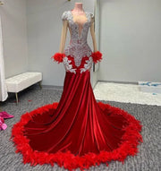 2024 Chic: Red Velvet Long Sleeve Prom Dress
