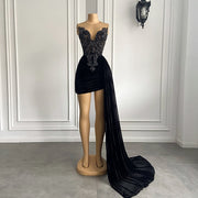 New Arrival Beaded Embroidery Women Homecoming Gowns Black Velvet Short Prom Dresses 2023 With Side Train