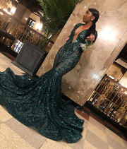 Sexy Emerald Green Sequined Long Sleeve Prom Dress