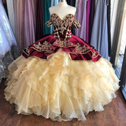 Sweetheart Off The Shoulder Quinceanera Dresses Tiered Ruffles Princess Ball Gown Sweet 16 Dress Sweep Train Contrast Color